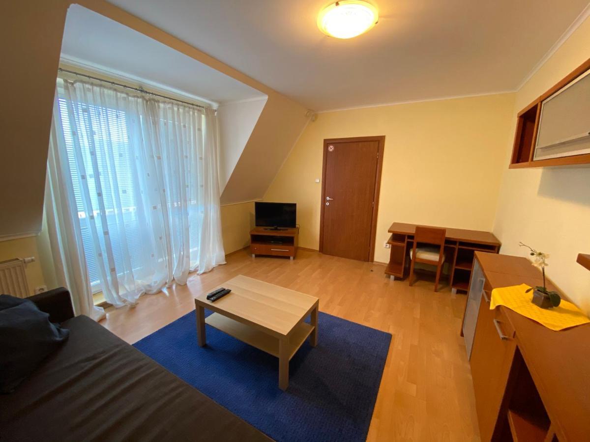 Penzion Le Monde Hotel Bardejov Eksteriør billede