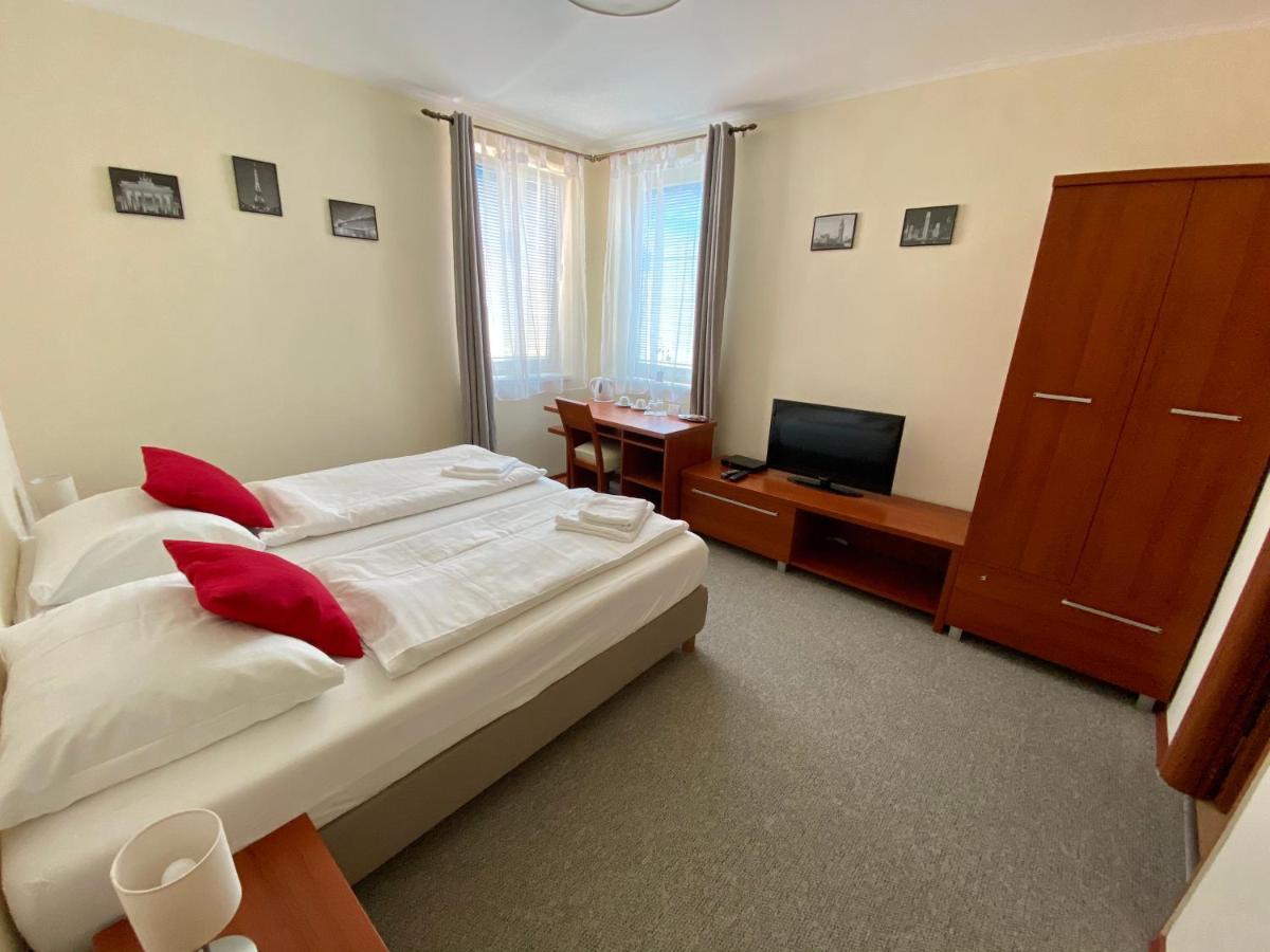 Penzion Le Monde Hotel Bardejov Eksteriør billede